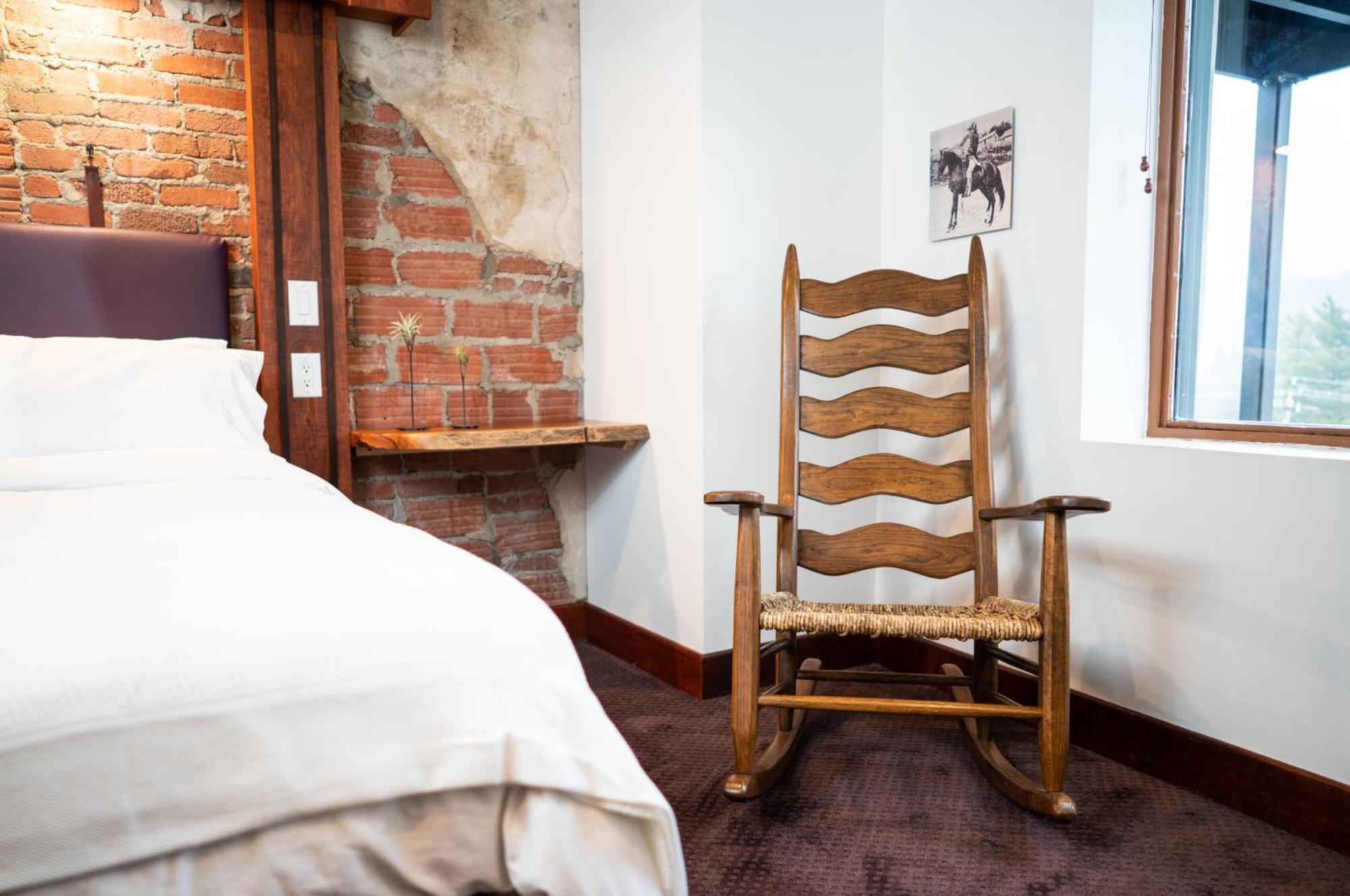 The Horton Hotel Boone Room photo